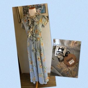 Jaase XS Ruffle Chrysanthemum Maxi Dress